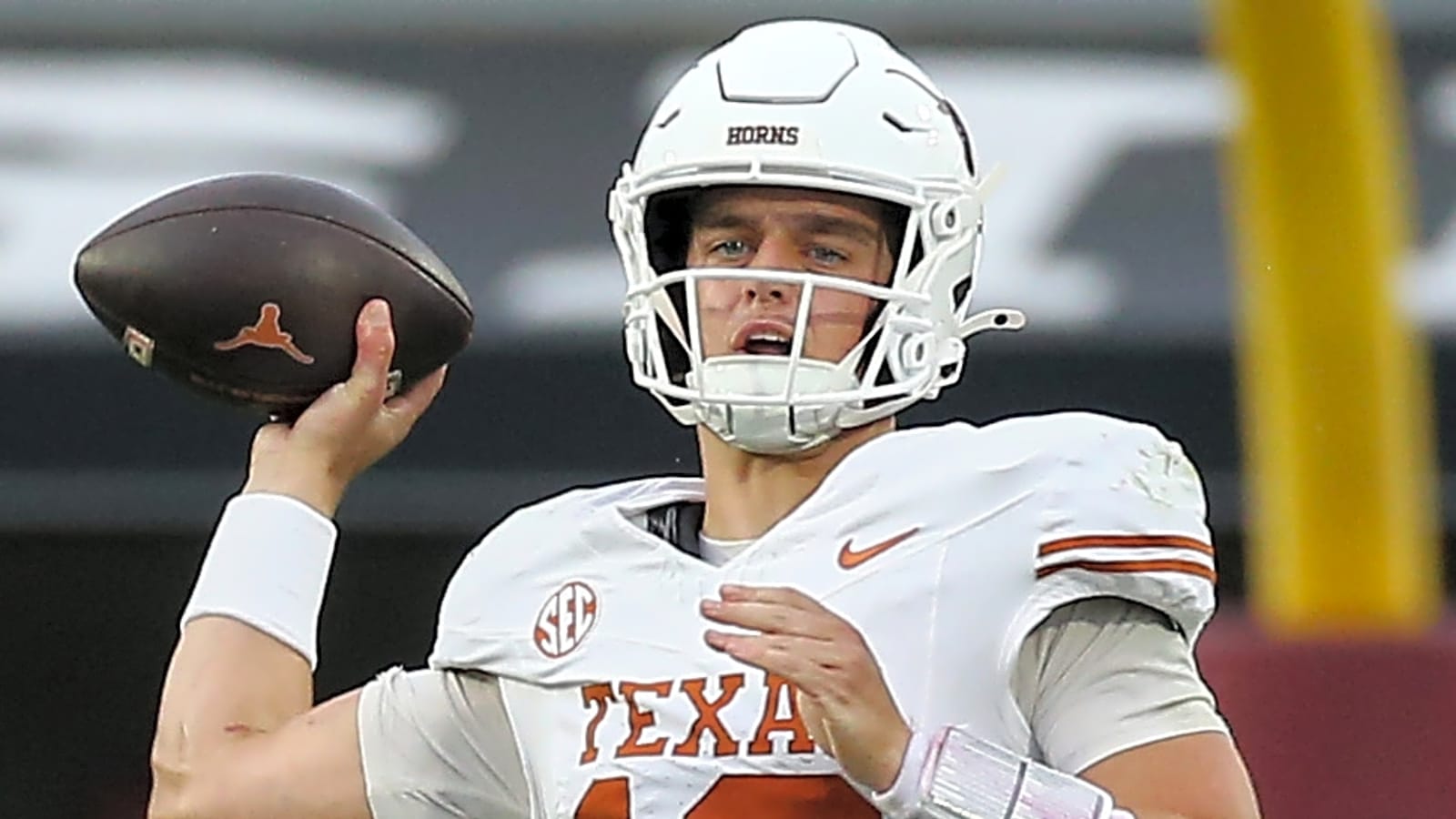 Arch Manning then and now: Mid-season improvement gives No. 10 Texas hope