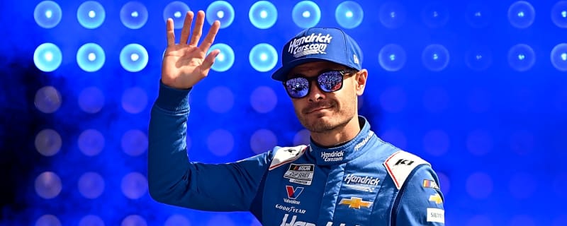 Kyle Larson clinches Round of 8 berth in NASCAR playoff race