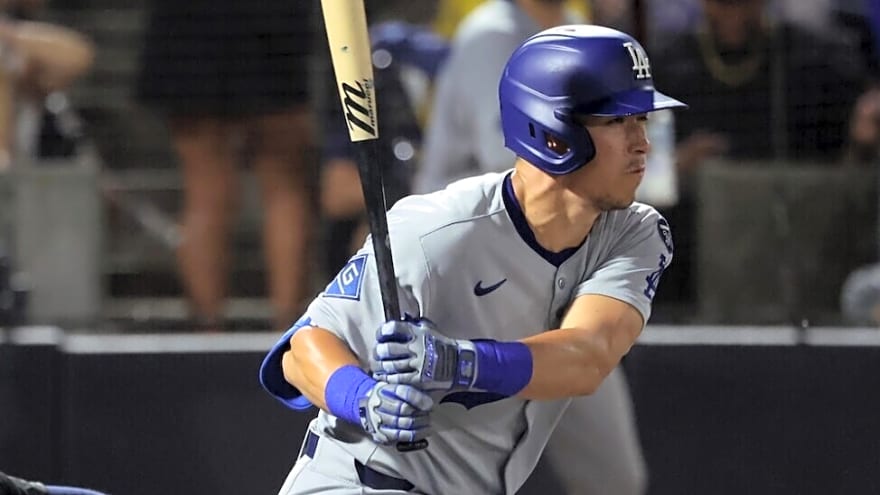  Tommy Edman Hitting Without Right Ankle Pain