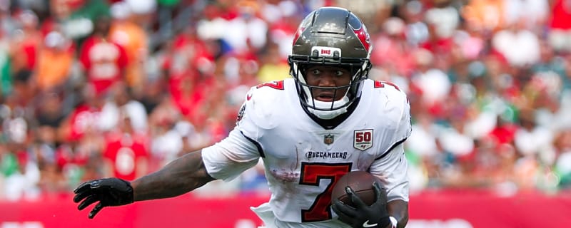 Buccaneers' backfield takes major hit with Bucky Irving injury