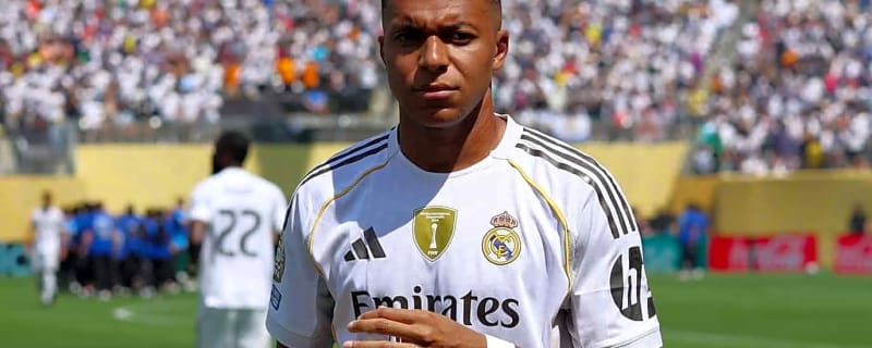 Mbappe Sidelined as Real Madrid Face Season‑Defining El Clásico