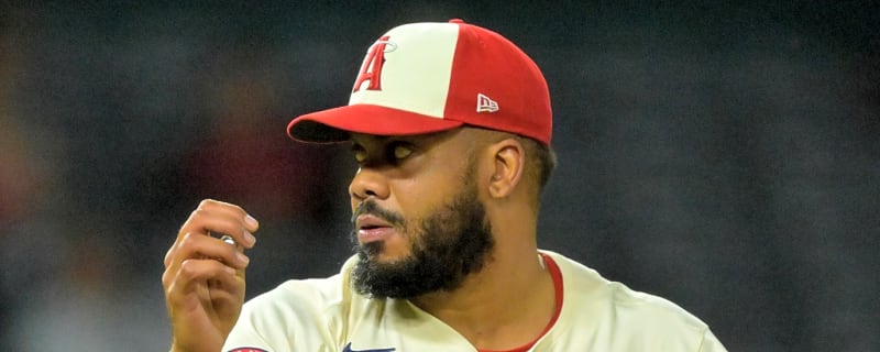 Converted catcher chasing 500 saves