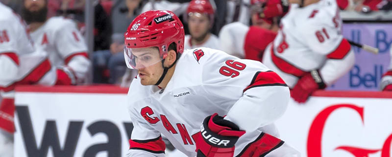 Canucks continue talks with Jack Roslovic, his ask poses problems