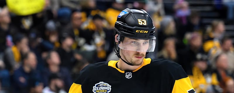 Leafs should address offensive needs with this Penguins forward