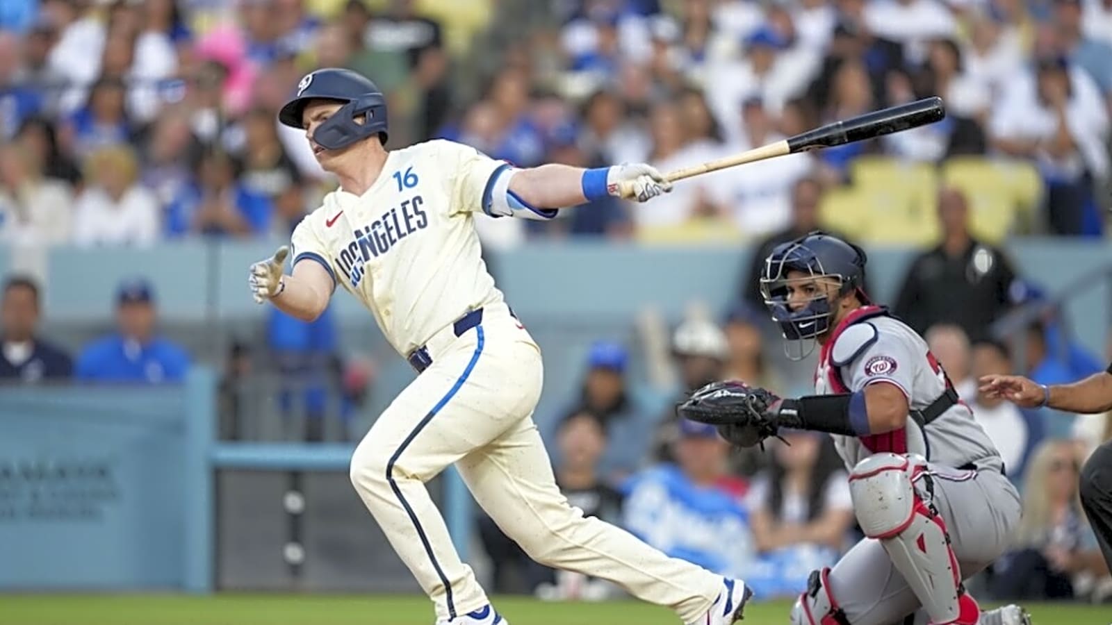 Dave Roberts Picks Will Smith Over Cal Raleigh For Best Catcher In Baseball