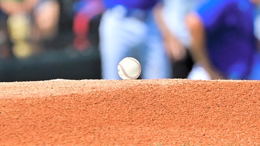 Dodgers Trade Robinson Ortiz To Mariners For Tyler Gough