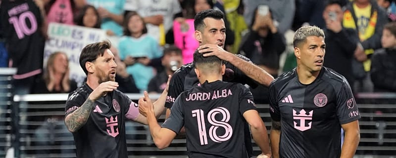 Lionel Messi's Barcelona boys gear up for one last playoff push