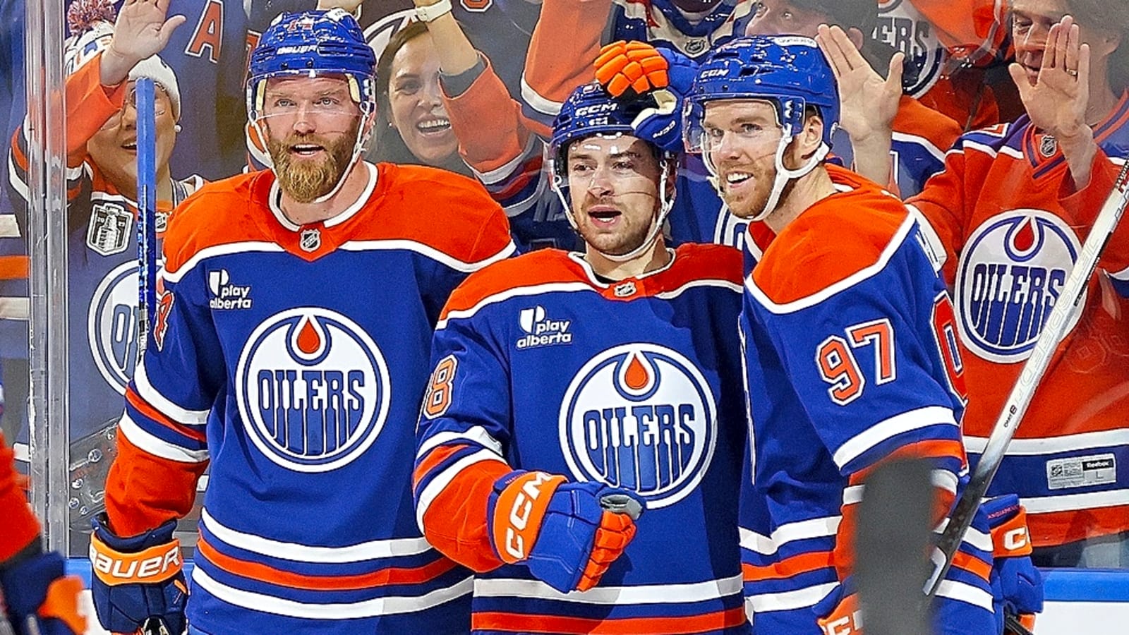 Oilers blow three-goal lead, Leon Draisaitl’s 400th goal, and the start of a new NHL season