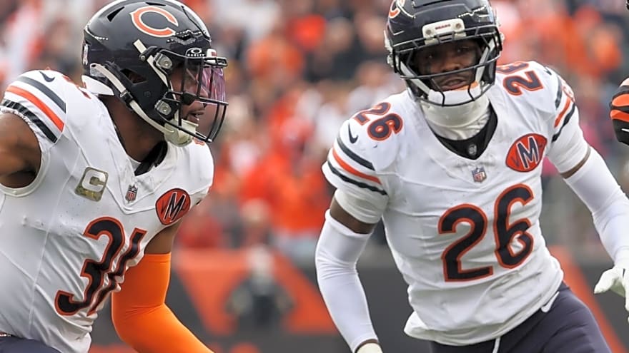 Free agent market is passing over the Bears' former defensive backs and it could play out perfectly for Chicago