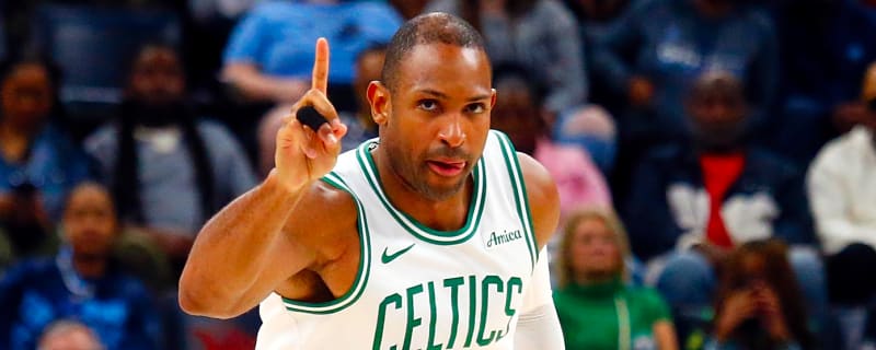 Celtics champion continues to be linked with Warriors
