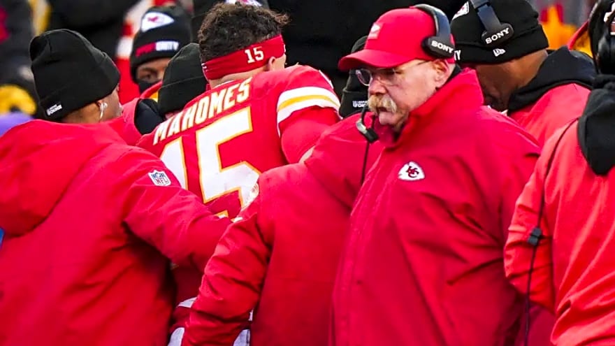 Kansas City Chiefs News: Andy Reid Provides Injury Update for Patrick Mahomes After Week 15