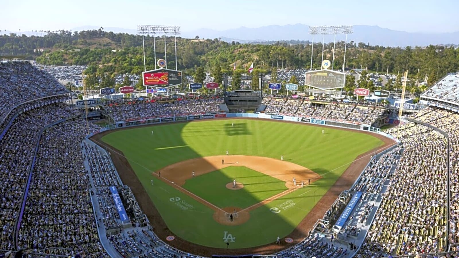 Free Food & Other Discounts For Dodgers Home Games In 2025