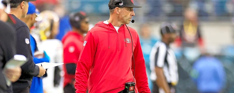 49ers announce two roster moves