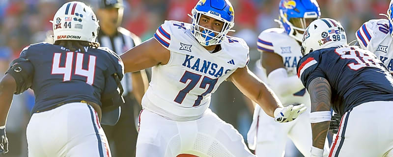 49ers add athletic Enrique Cruz Jr.: Developmental piece with upside