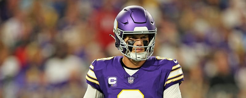 J.J. McCarthy to return in Week 9 as Vikings sign depth QB