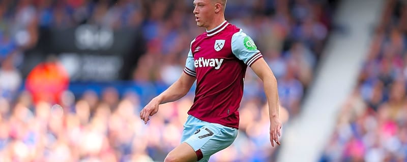 West Ham fans are loving who was spotted celebrating in dressing room yesterday