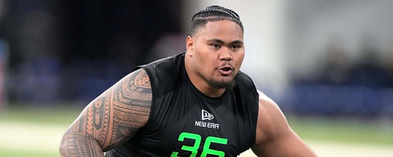 Dolphins OL Jonah Savaiinaea makes history with fully guaranteed rookie deal