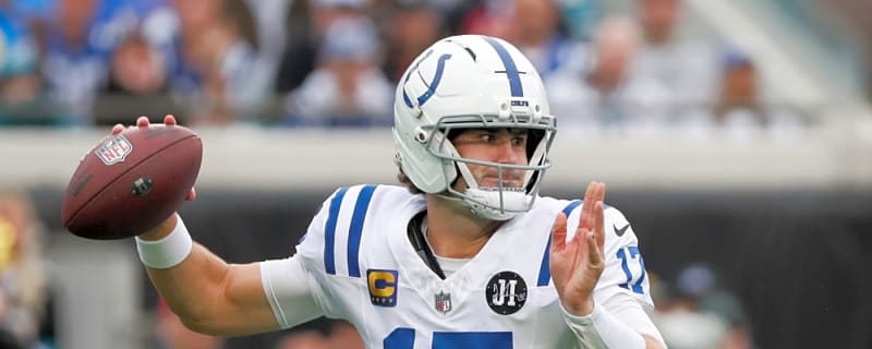 Report: Colts facing big dilemma with two of their top players