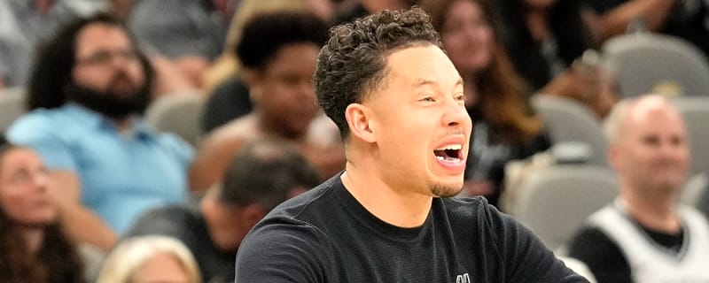 Spurs HC Mitch Johnson receives multiyear commitment from team