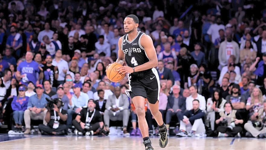 De’Aaron Fox needs to step up for the Spurs