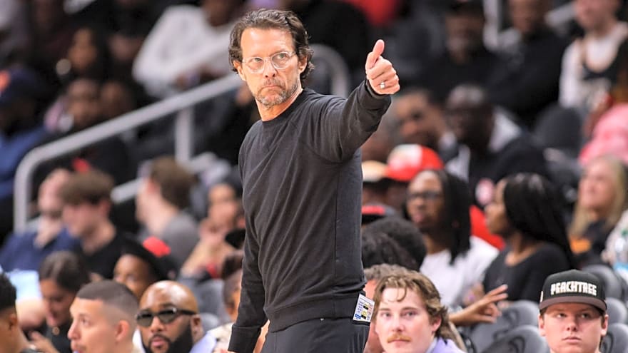 Atlanta Hawks sign HC Quin Snyder to multiyear contract extension