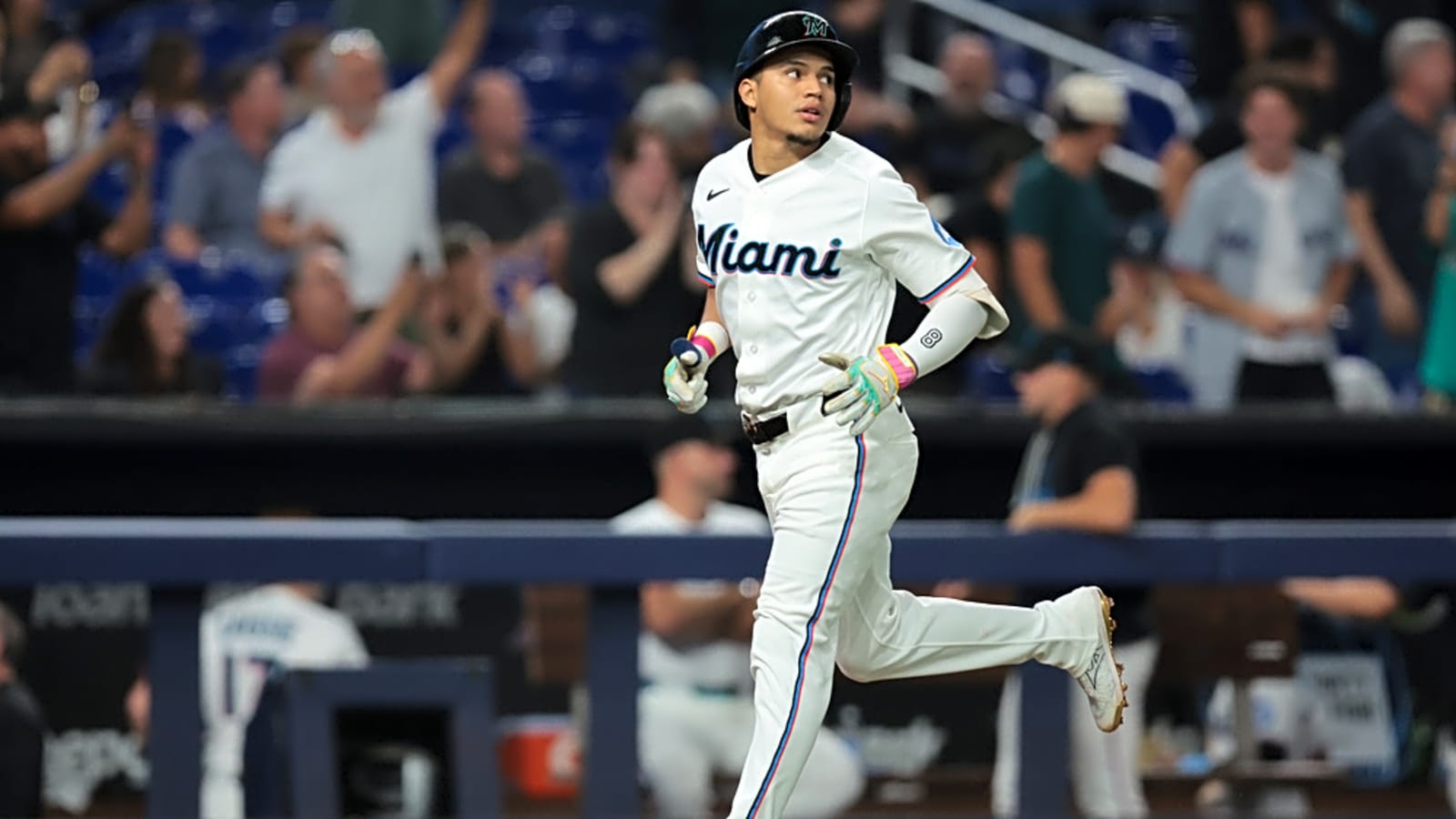 Watch: Marlins catch fire and destroy Braves 12-0