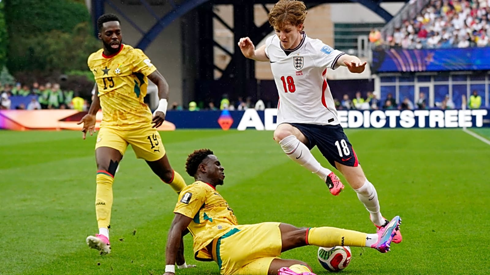 Stout Ghanaian defense earns 0-0 draw with England