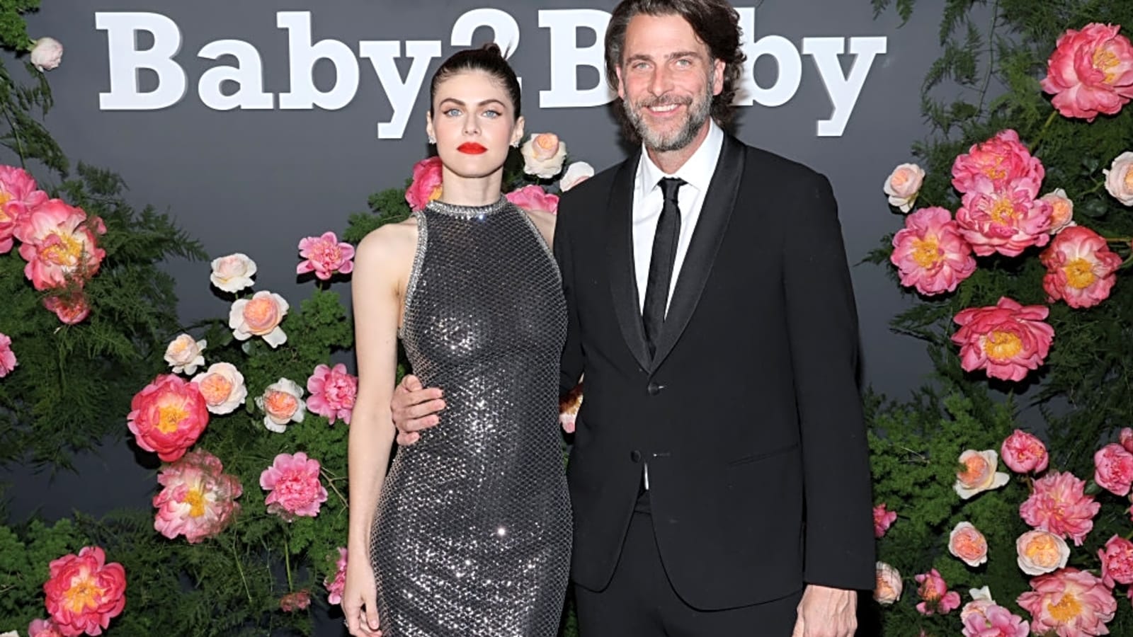 Alexandra Daddario and Andrew Form split