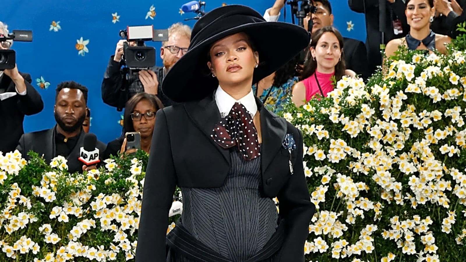 Rihanna&#39;s dad&#39;s cause of death revealed
