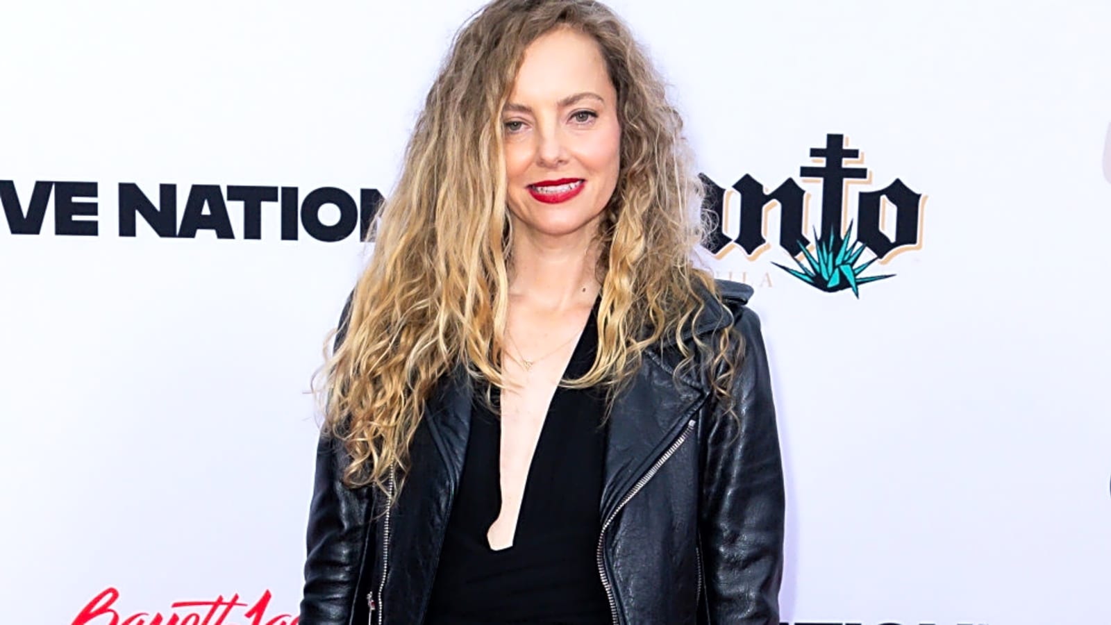 Bijou Phillips launches urgent appeal for kidney donor