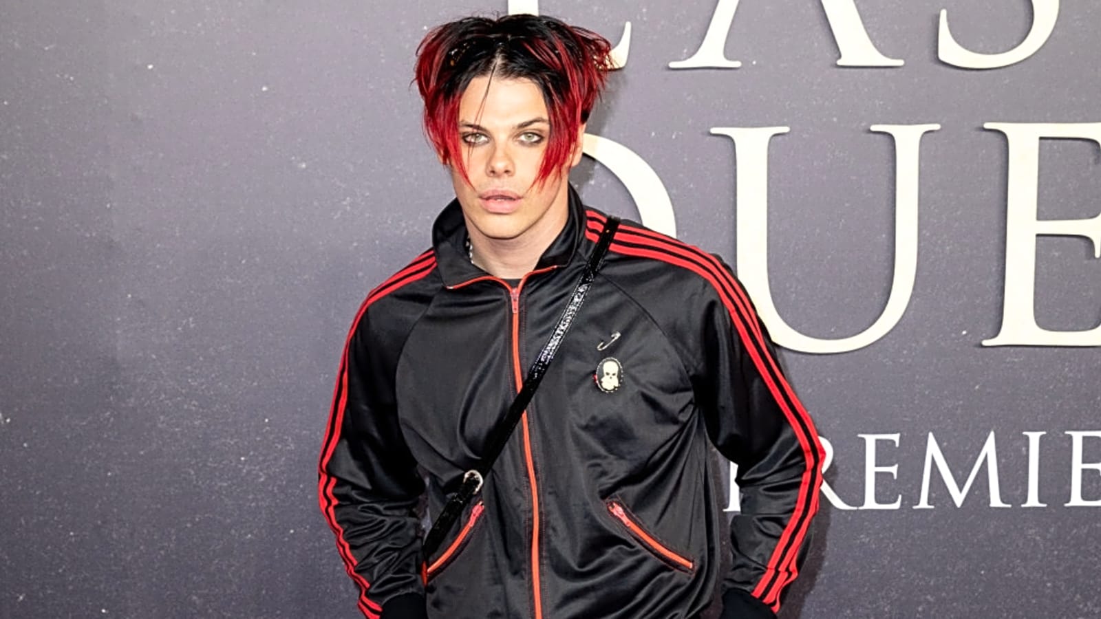 &#39;I f****** love her&#39;: Yungblud jumps to Taylor Swift&#39;s defence