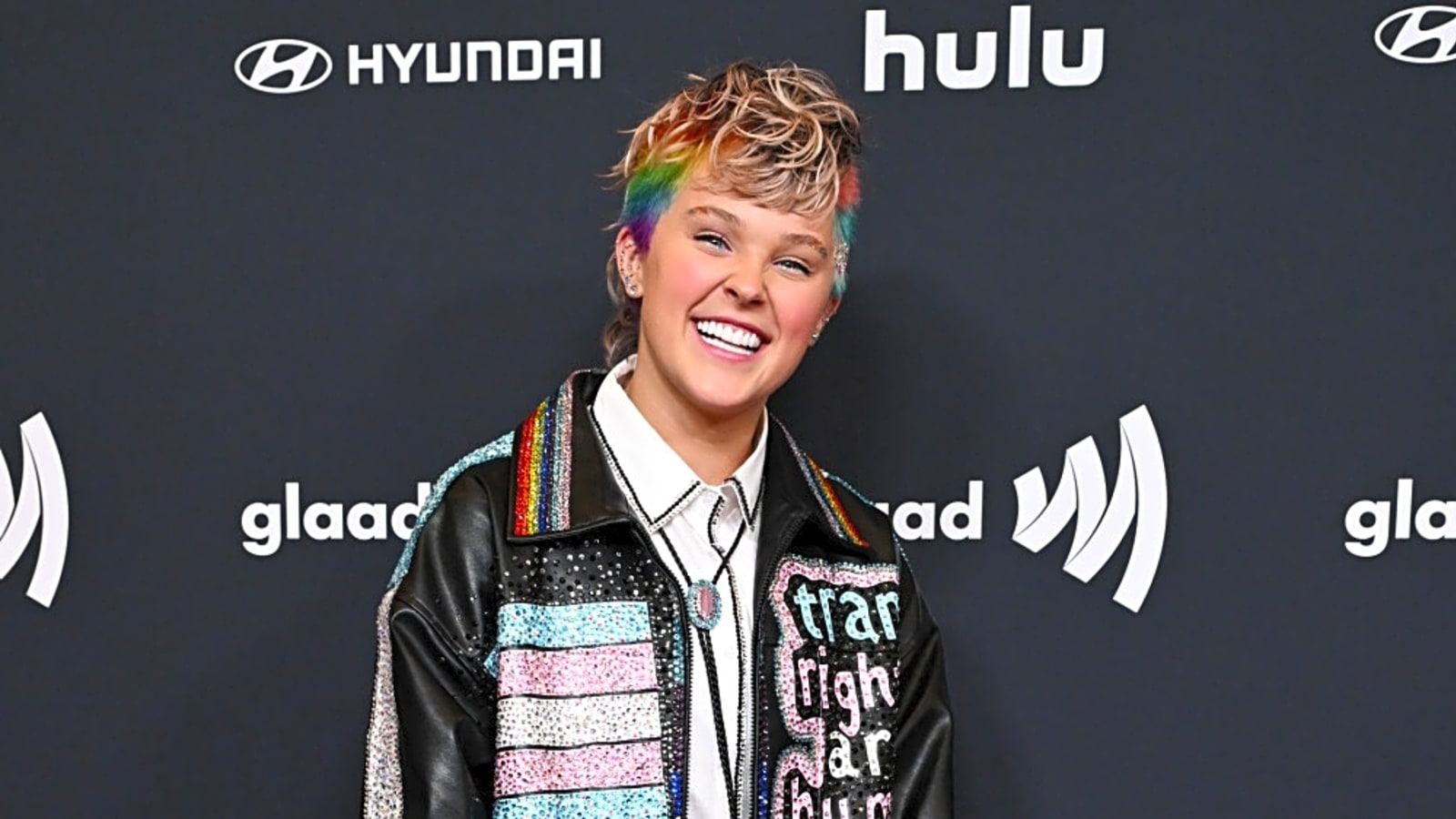 JoJo Siwa says there were &#39;so many reasons&#39; for her breakup with Kath Ebbs