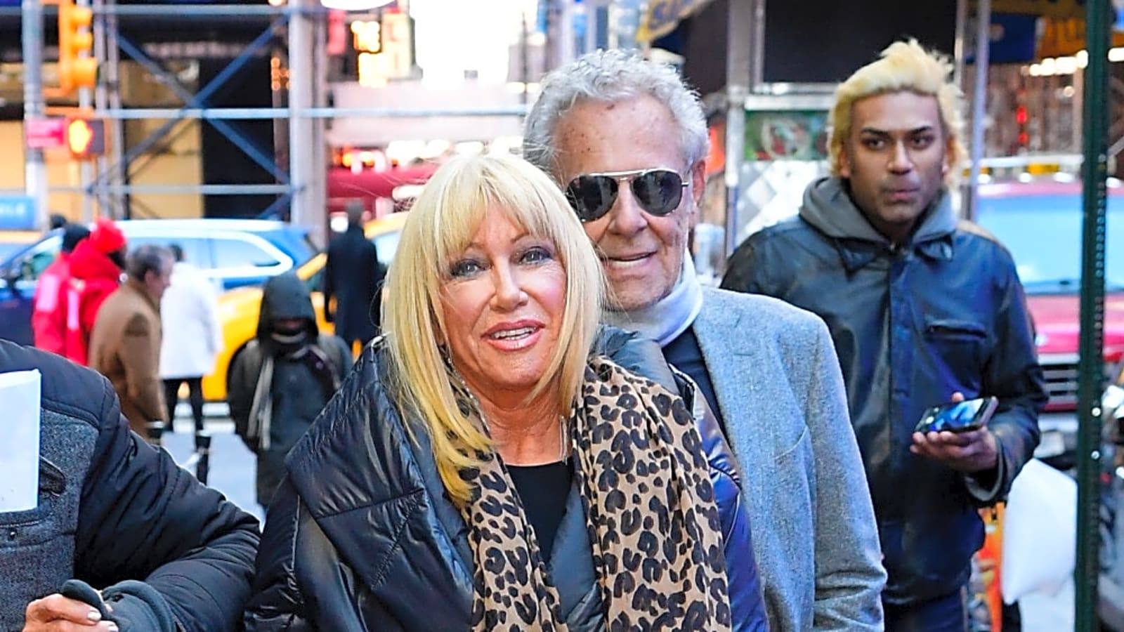 Suzanne Somers&#39; widow Alan Hamel dating her Hollywood Wives co-star Joanna Cassidy