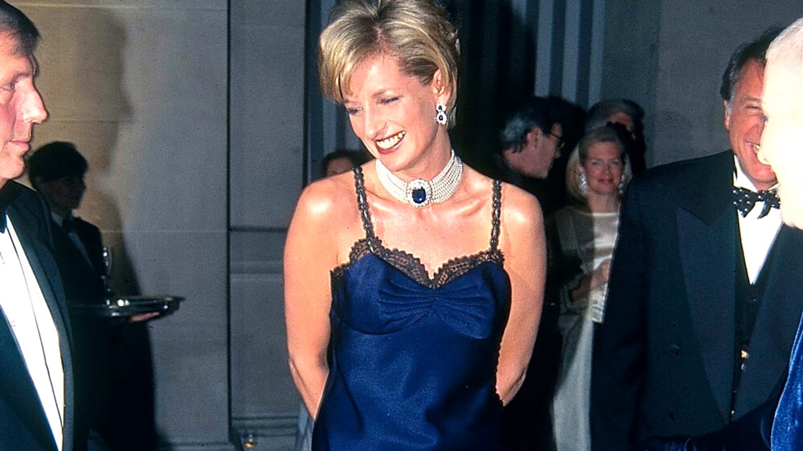 Princess Diana&#39;s childhood estate &#39;targeted in arson attack&#39;