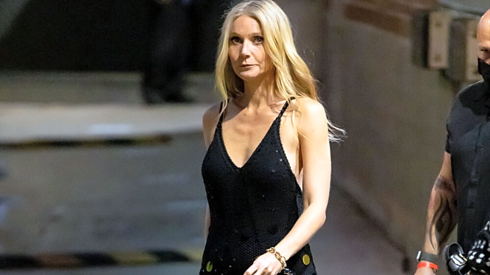 Gwyneth Paltrow still battling &#39;excruciating&#39; grief over father&#39;s death