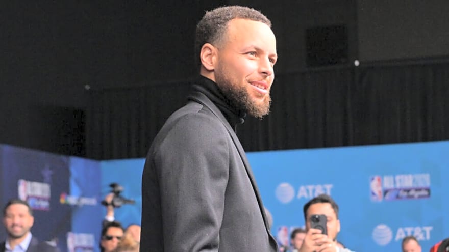 Stephen Curry’s Recovery Takes Unexpected Turn as New Update Raises Concerns About Playoff Return