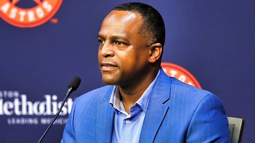 MLB Insider Outlines Houston Astros’ Biggest Concern, And It’s Alarming