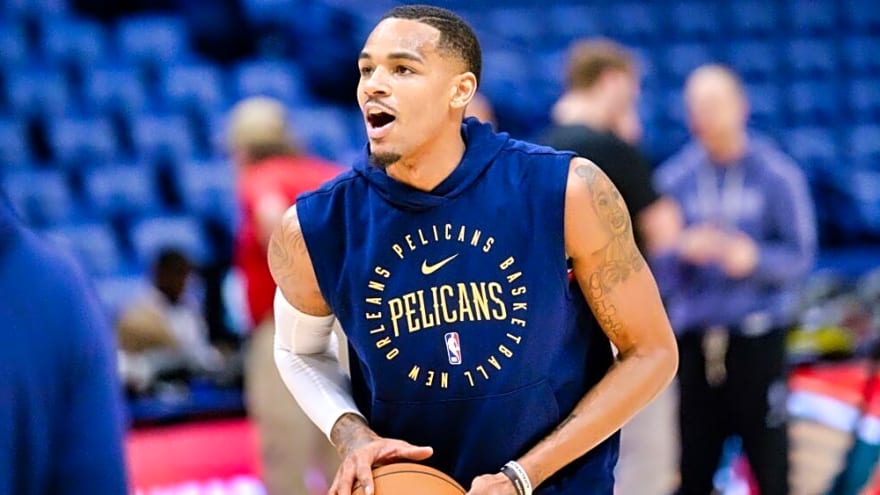 Dejounte Murray Drops Jamal Shead With Ridiculous Move Then Gets in His Face After the Shot