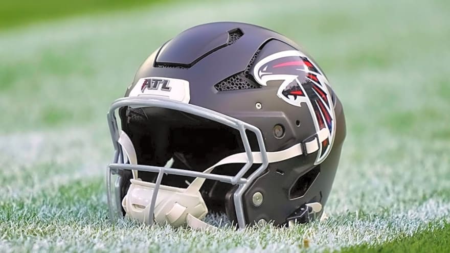 Atlanta Falcons Rocked By Sudden Death Of One Of Their All-Time Legends