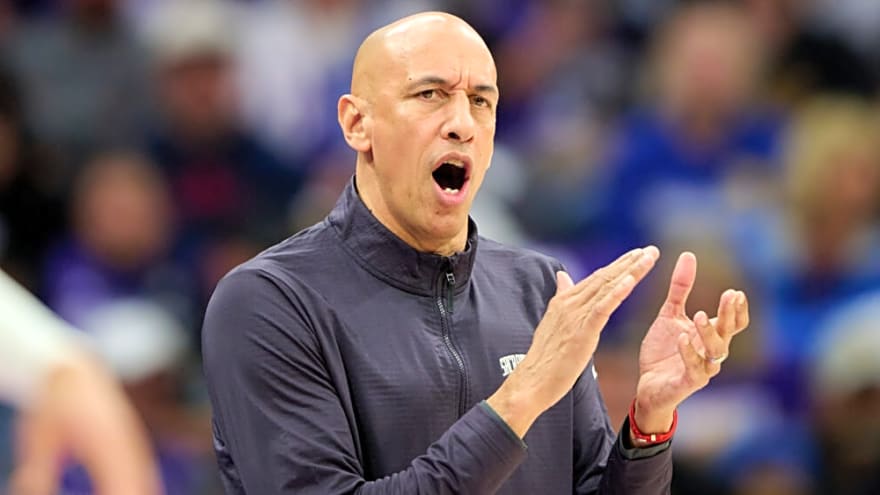 Sacramento Kings Make Unexpected Decision on Coach Doug Christie Amid Disappointing Season 