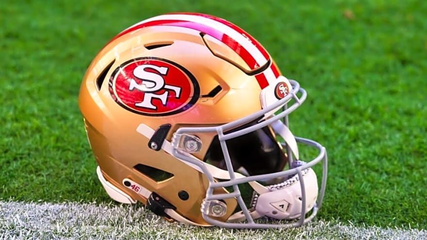  San Francisco Star Shocks NFL World with Abrupt Retirement at Just 27