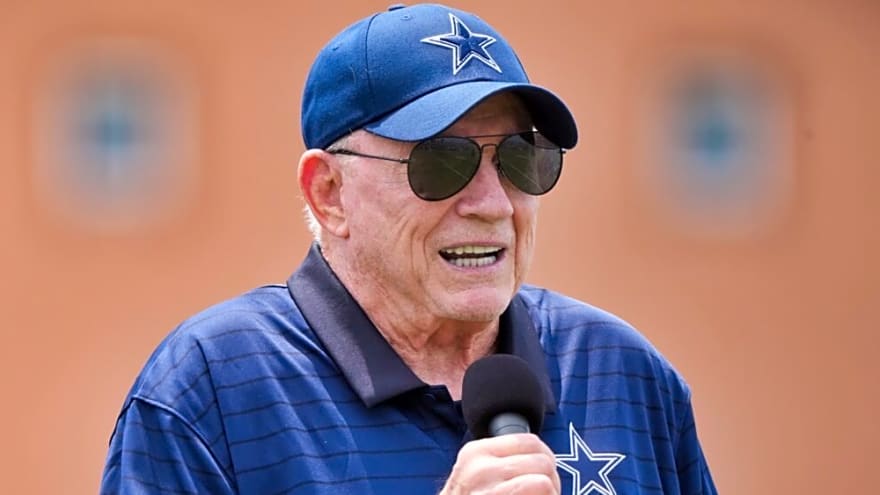 Jerry Jones drops update on potential Maxx Crosby pursuit