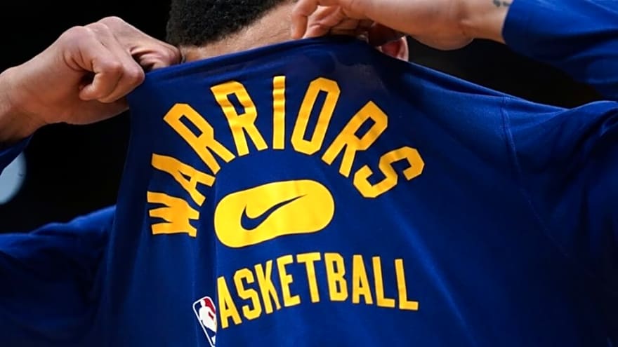 Golden State Warriors Receive Positive Update on Star Center Ahead of Lakers Clash