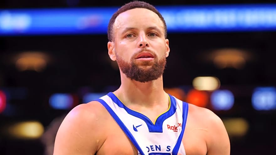 Stephen Curry Issues Stern Warning to Warriors About How He Doesn’t Want His Career to End 
