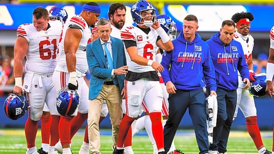 NFL Doctor Lays Out Worst-Case Scenario For Jaxson Dart’s Knee After Brutal MRI News