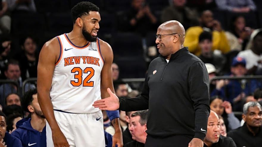 Karl-Anthony Towns Has Hilarious Reaction to Mike Brown’s Pregame Ritual