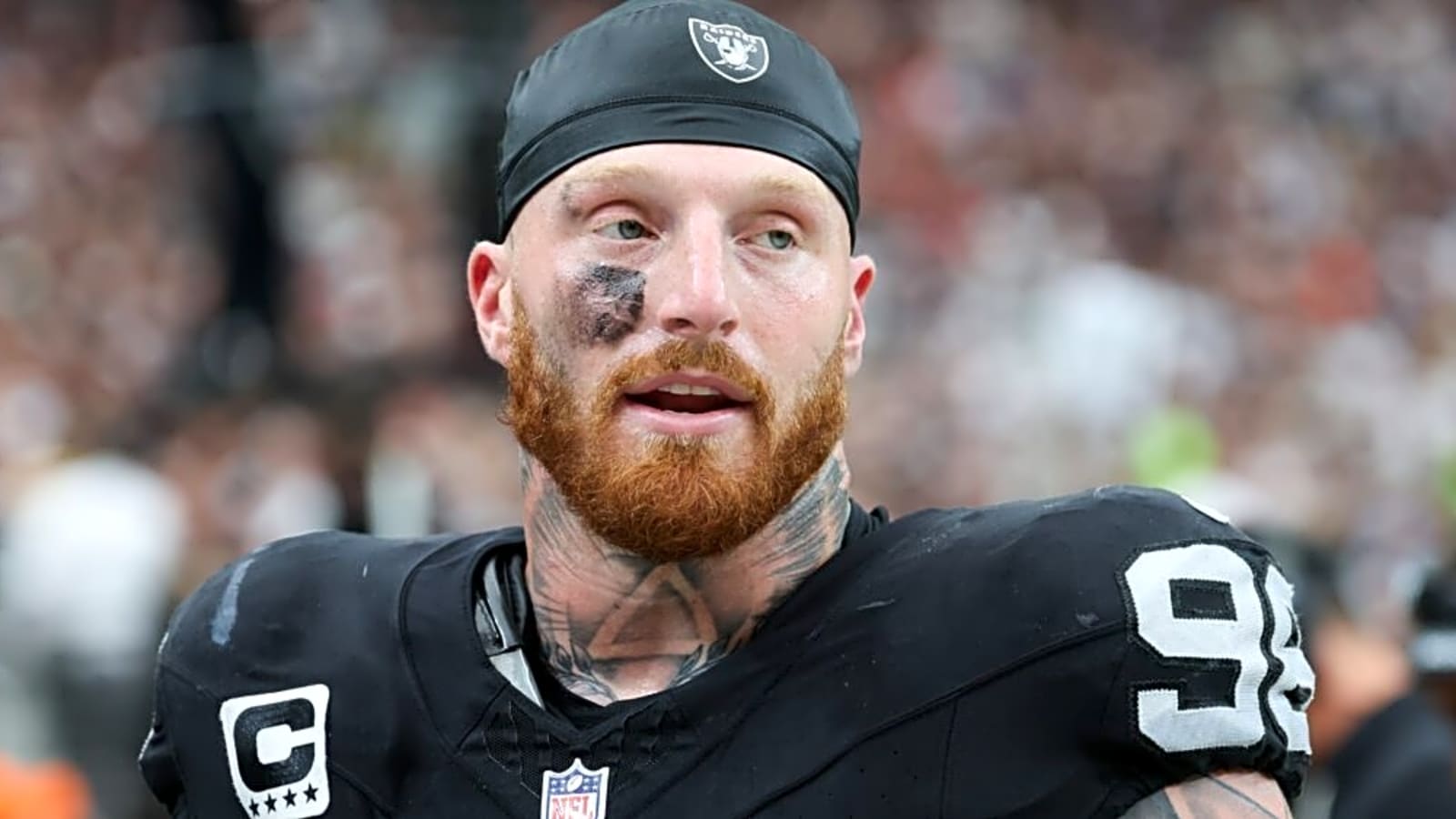 Stunning betting favorite emerges to land Maxx Crosby