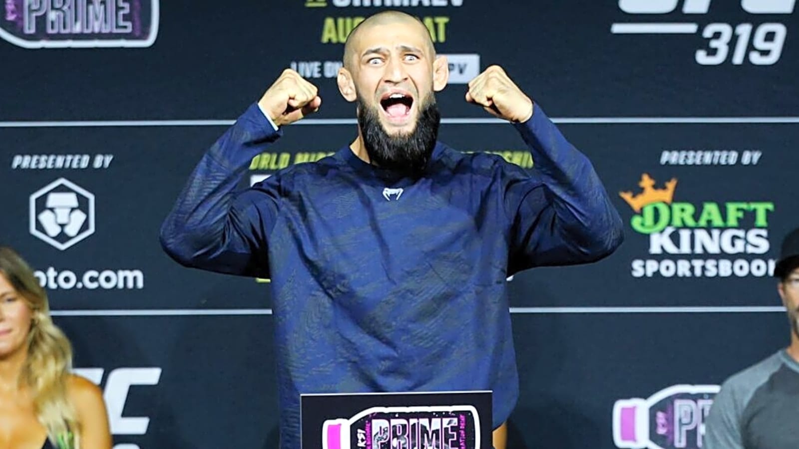 Khamzat Chimaev Fires Shot at Alex Pereira After Silence: 'I’m Here for Big Events, Not an Undefeated Record'