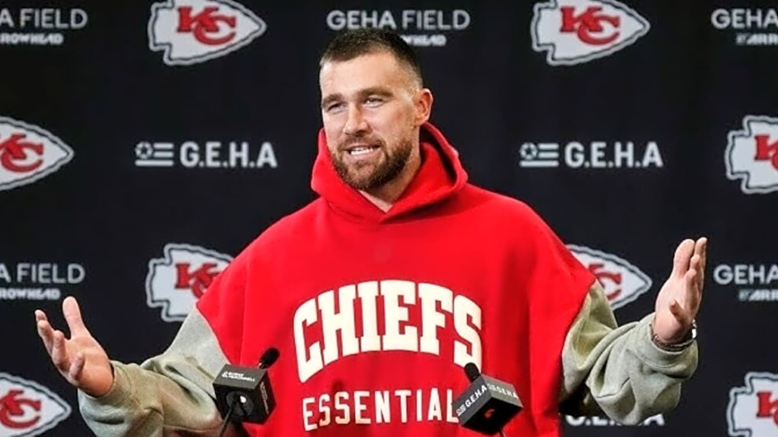 Chiefs Rookie Gets Reality Check From Travis Kelce