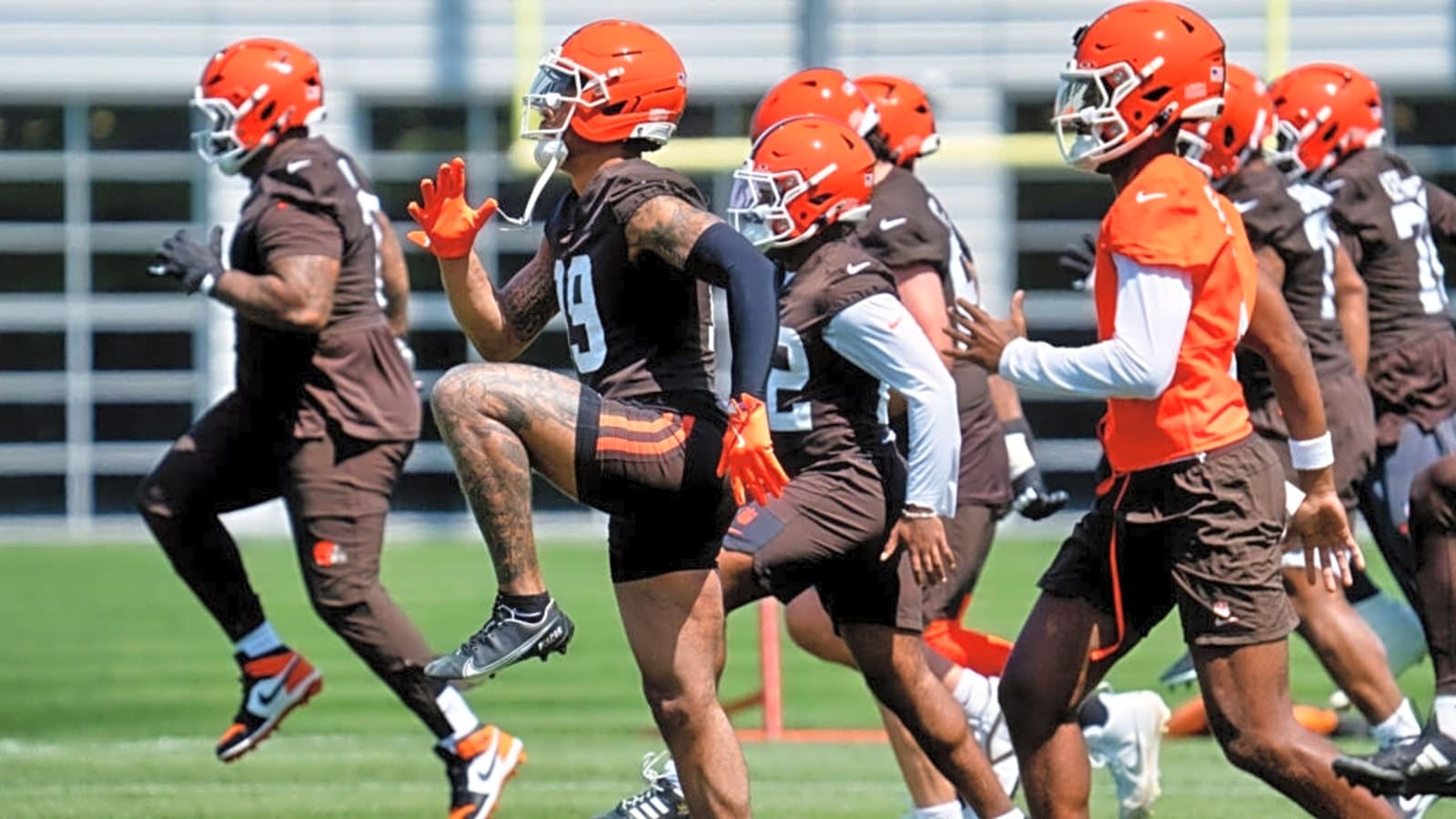 Cleveland Browns Pro Bowl Superstar Ruled Out For Season In Devastating Roster Announcement